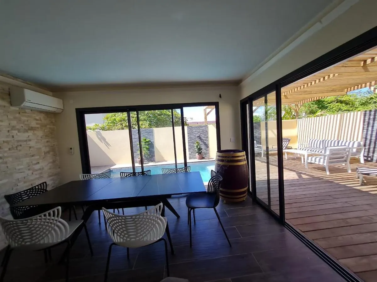 Villa Jasmin Standing Piscine Chauffee 4 Ch 9 Pers باي-ماؤو 0*,  غوادلوب